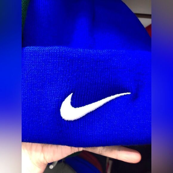 ✨ INQUIRE FOR COLOR AVAILABILITY BEFORE PURCHASE Nike beanie fleece lined. - Picture 1 of 5